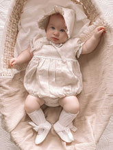 Load image into Gallery viewer, Violet Bonnet - Natural