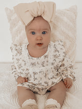 Load image into Gallery viewer, Annabelle Romper
