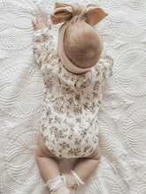 Load image into Gallery viewer, Annabelle Romper