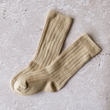 Load image into Gallery viewer, Ribbed Socks - Caramel
